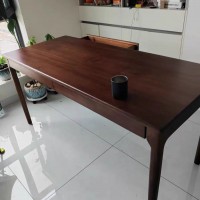 实木桌子现货供应